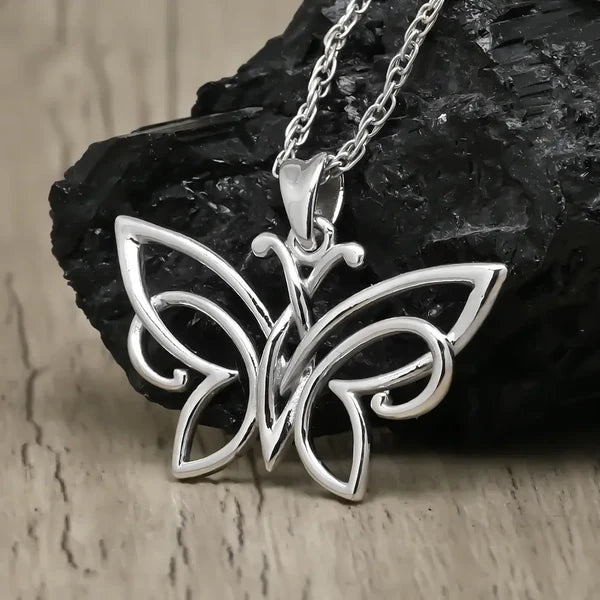 Colgante mariposa en plata 925