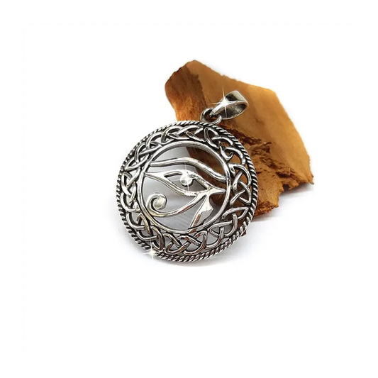 Colgante ojo de horus en plata 950