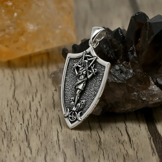 Colgante triple luna, lilith en plata 950