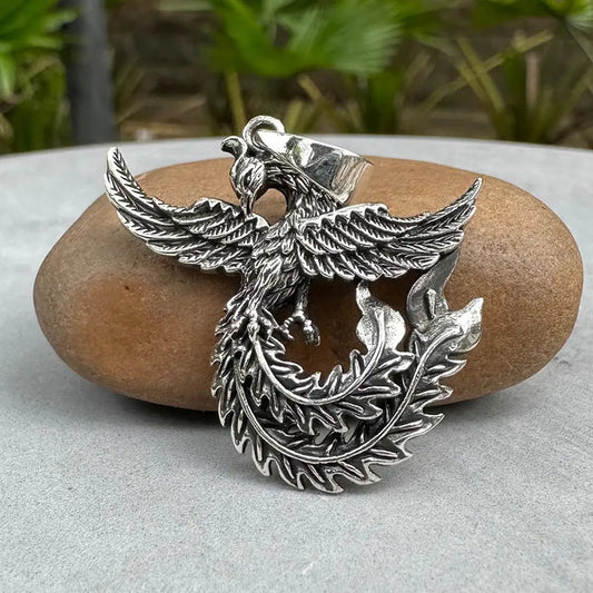 Colgante ave fenix en lata 925