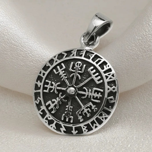 Colgante runa vikinga en plata 950