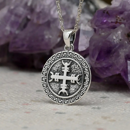 Colgante runa de la protección en plata 950