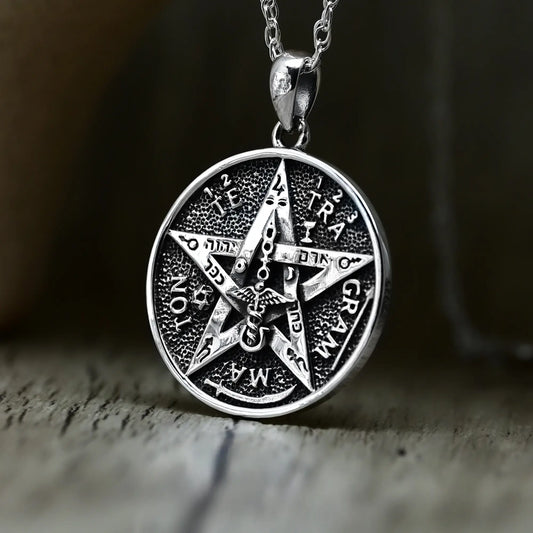 Colgante tetragrammaton en plata 950
