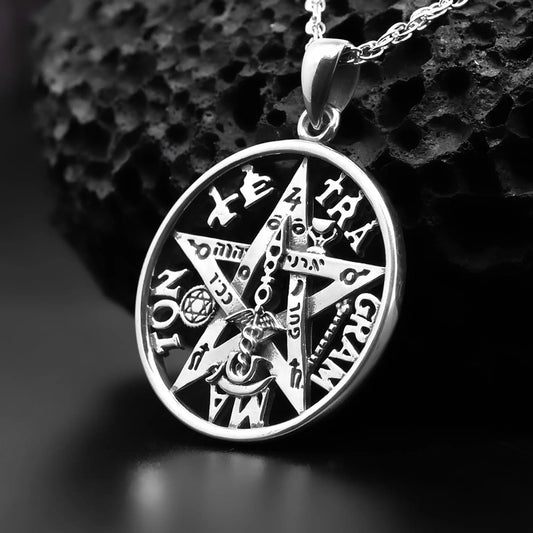 Colgante tetragrammaton calado en plata 950